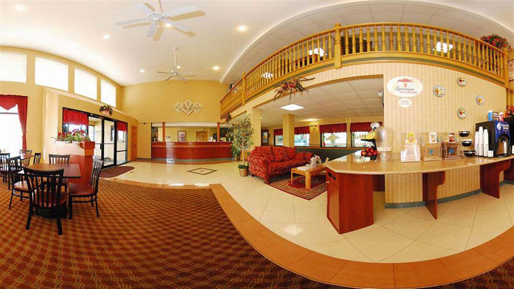 Super 8 By Wyndham Troy Il/St. Louis Area Hotel Bagian luar foto